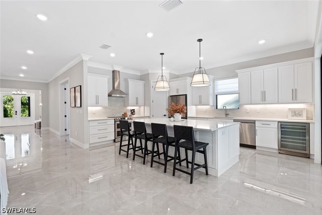 240 Allamanda WAY, Naples, FL 34114