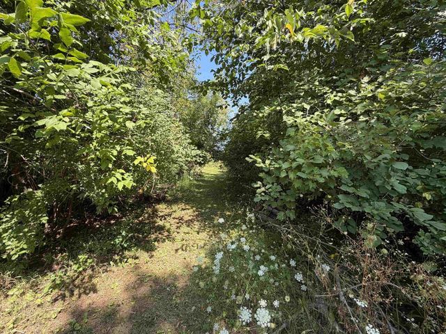 W9150 FOREVERGREEN COURT, Hortonville, WI 54944