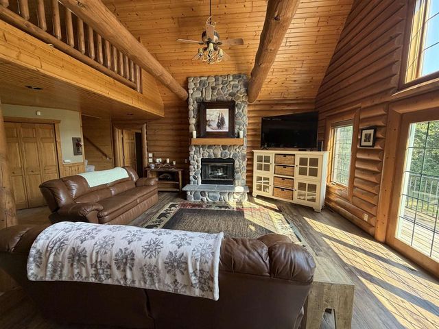 W9150 FOREVERGREEN COURT, Hortonville, WI 54944