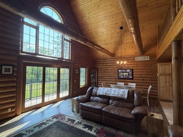 W9150 FOREVERGREEN COURT, Hortonville, WI 54944