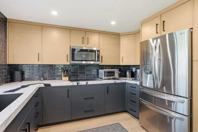 622 Camino Santa Barbara, Solana Beach, CA 92075