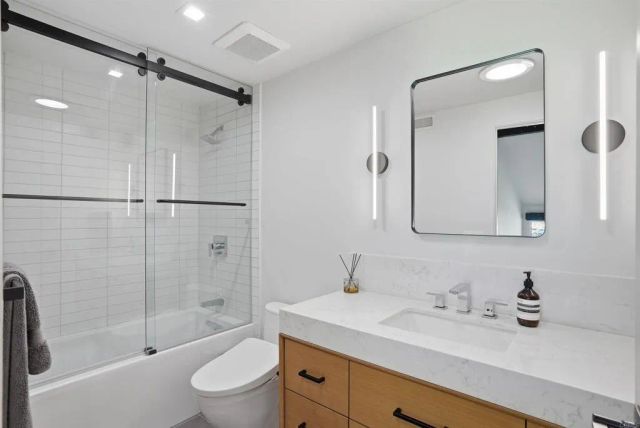 622 Camino Santa Barbara, Solana Beach, CA 92075