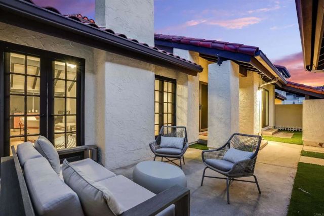622 Camino Santa Barbara, Solana Beach, CA 92075