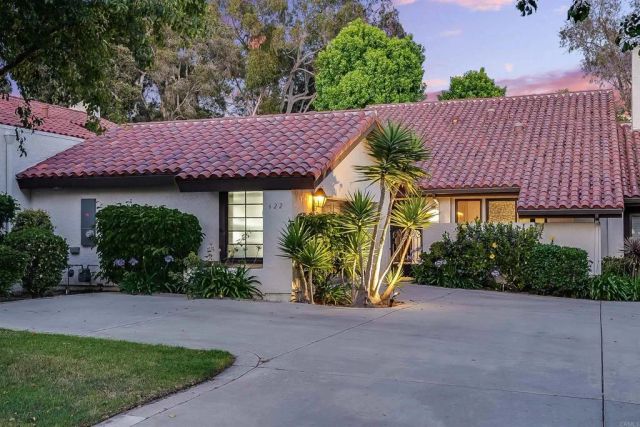 622 Camino Santa Barbara, Solana Beach, CA 92075