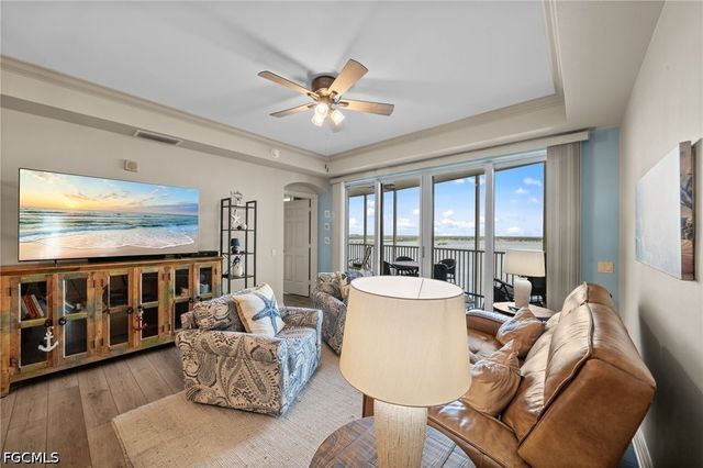 2743 1st ST 1404, Fort Myers, FL 33916