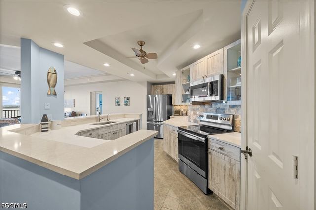 2743 1st ST 1404, Fort Myers, FL 33916