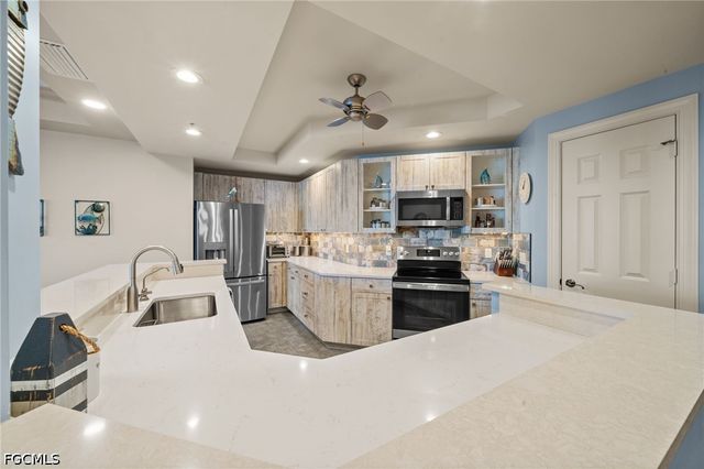 2743 1st ST 1404, Fort Myers, FL 33916
