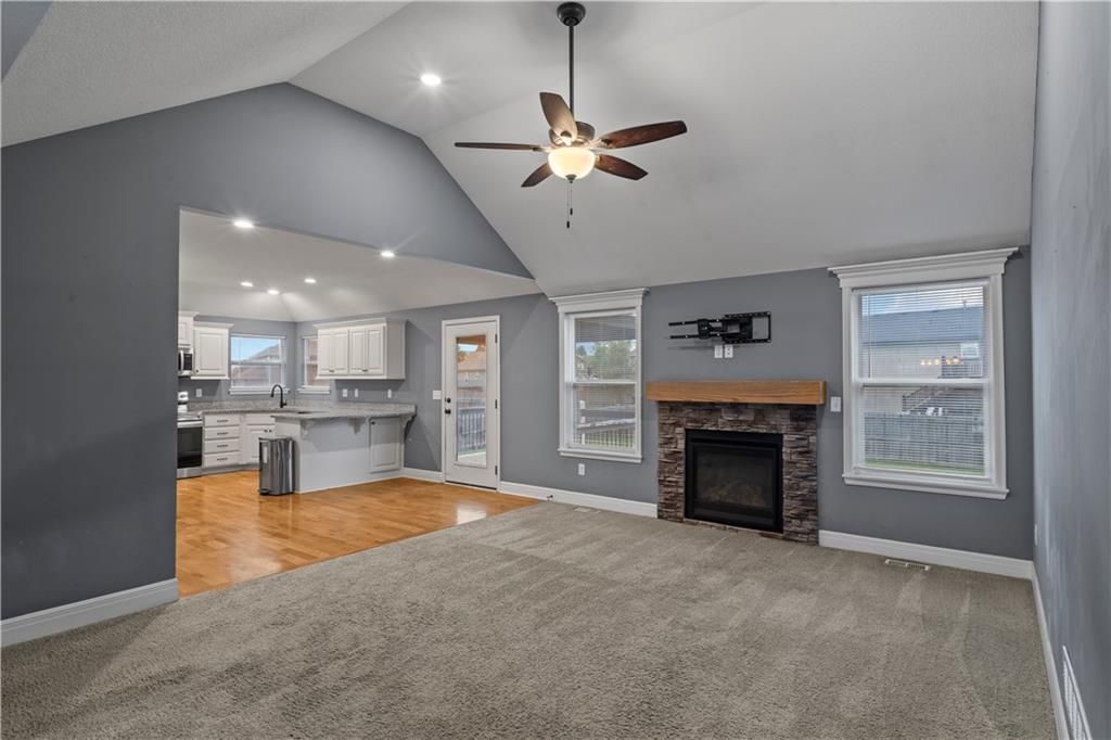 1907 N 162nd Terrace, Basehor, KS 66007 — photo 5