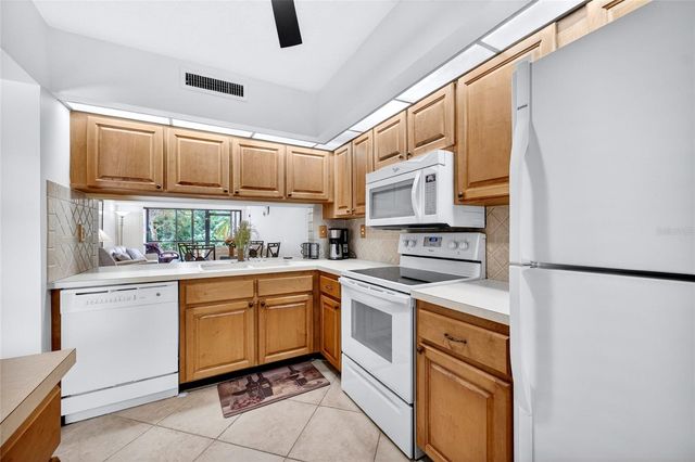 6365 BAHIA DEL MAR BOULEVARD 106, St Petersburg, FL 33715