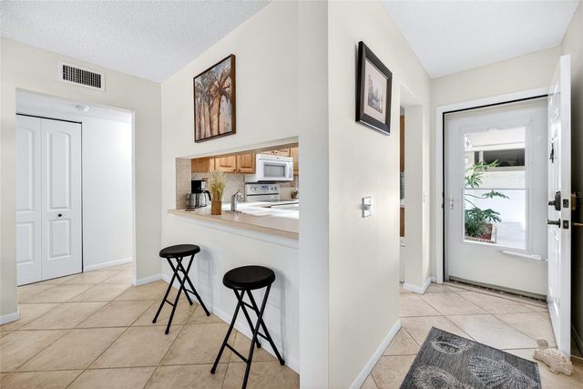 6365 BAHIA DEL MAR BOULEVARD 106, St Petersburg, FL 33715