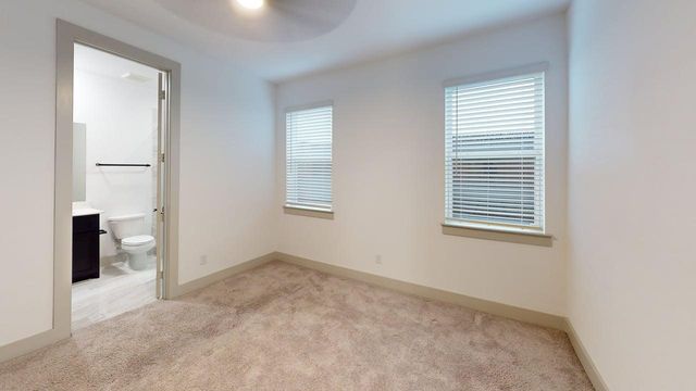 2635 Carmelita Street, Dallas, TX 75212