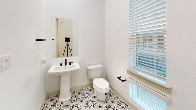 2635 Carmelita Street, Dallas, TX 75212