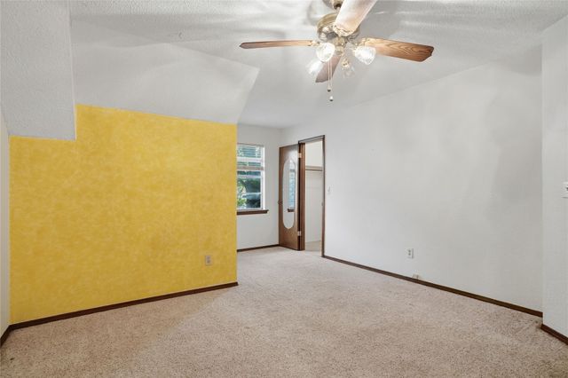9634 E 26th Place, Tulsa, OK 74129