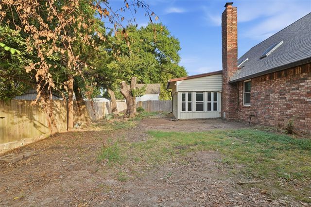 9634 E 26th Place, Tulsa, OK 74129