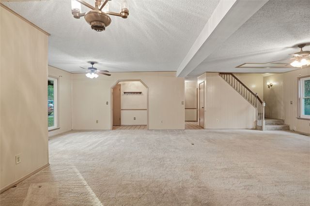 9634 E 26th Place, Tulsa, OK 74129