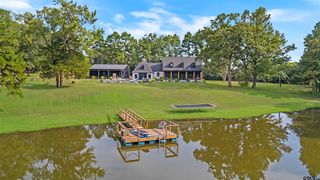 130 AN County Road 379, Palestine, TX 75801