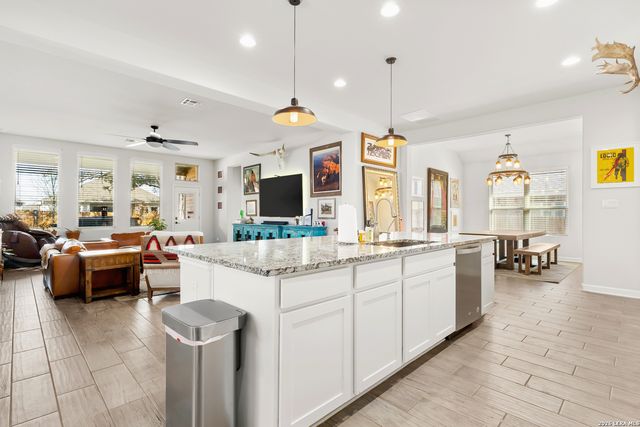 5119 Espacio, San Antonio, TX 78261