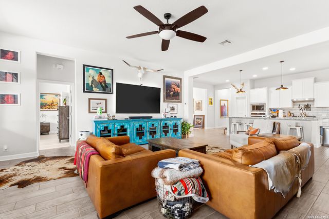 5119 Espacio, San Antonio, TX 78261