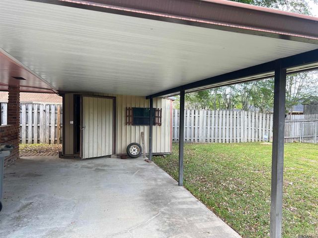 3726 Canyonland Dr, Baton Rouge, LA 70814