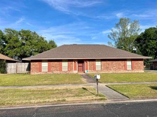 3726 Canyonland Dr, Baton Rouge, LA 70814