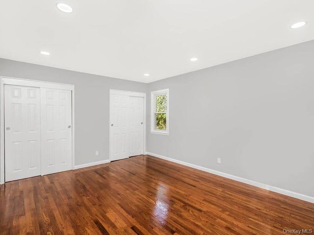 90 Patton Drive, Yonkers, NY 10710