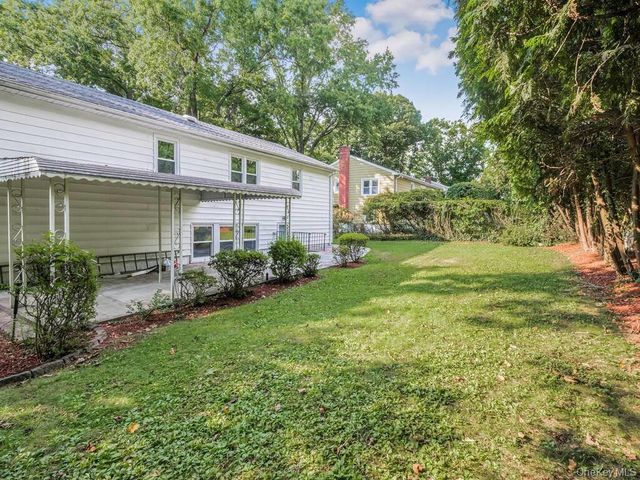 90 Patton Drive, Yonkers, NY 10710