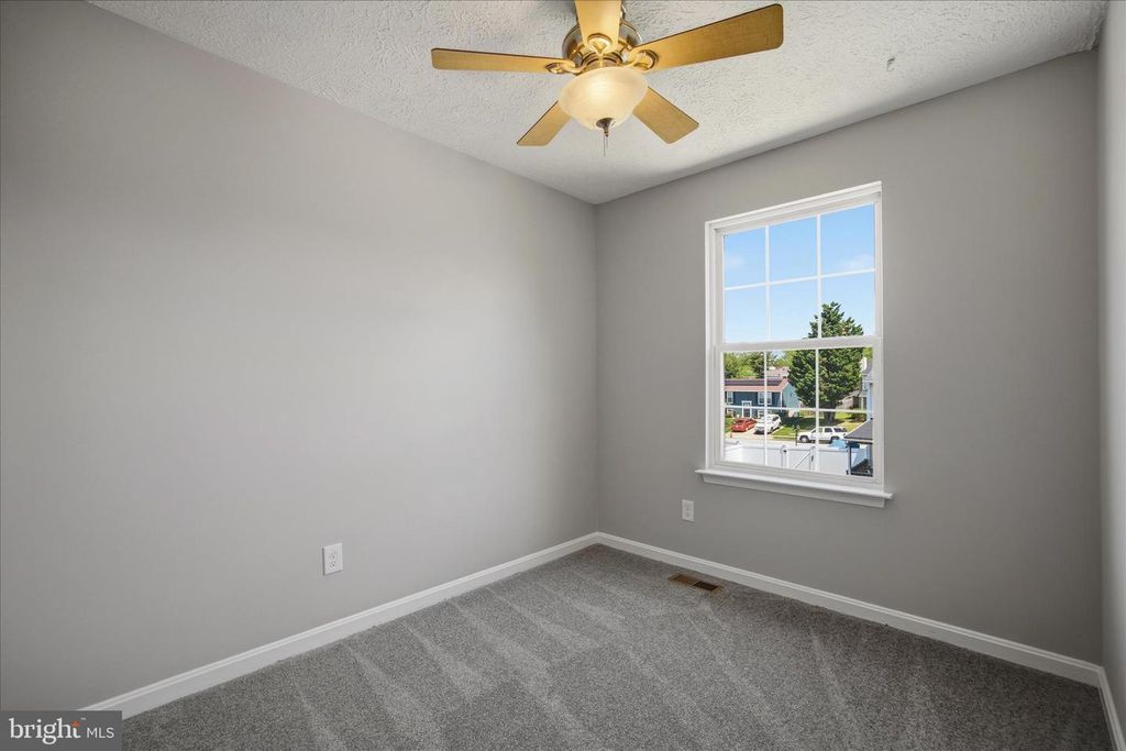 Image 17 of property listing at 2315 BLUEGRASS HEIGHTS, Baltimore, MD 21237