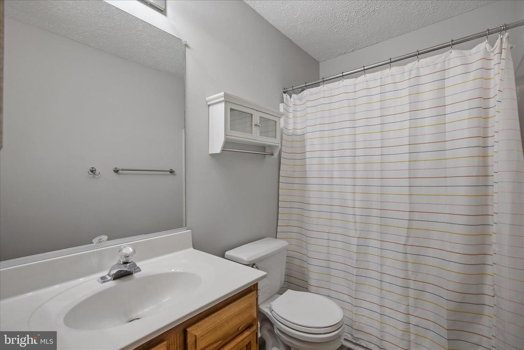 Image 19 of property listing at 2315 BLUEGRASS HEIGHTS, Baltimore, MD 21237