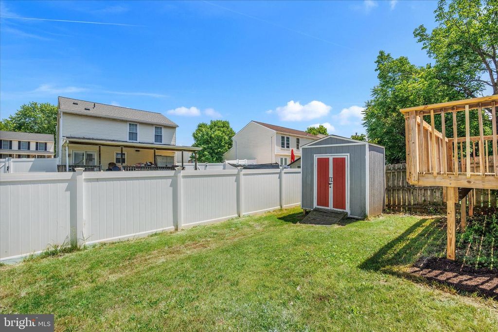 Image 31 of property listing at 2315 BLUEGRASS HEIGHTS, Baltimore, MD 21237