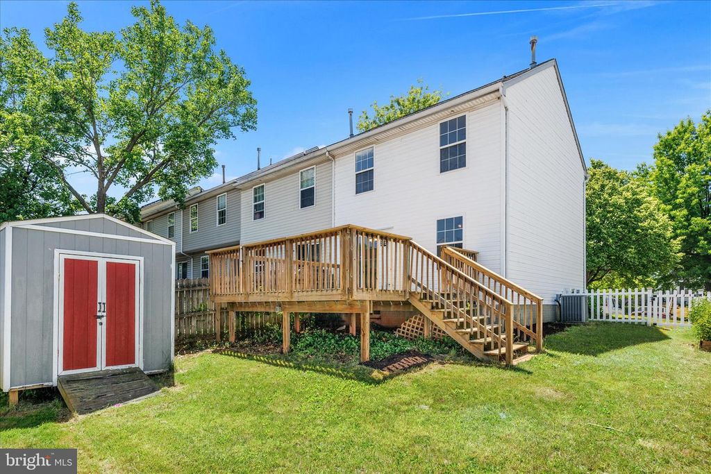 Image 32 of property listing at 2315 BLUEGRASS HEIGHTS, Baltimore, MD 21237