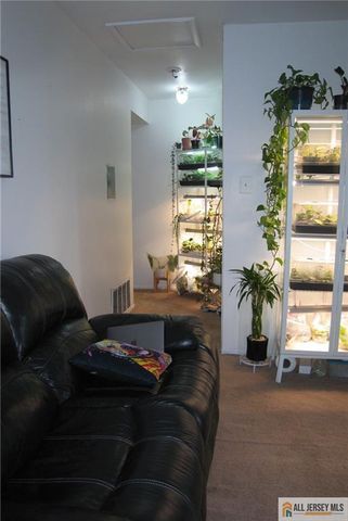 504 N Oaks Boulevard, North Brunswick, NJ 08902