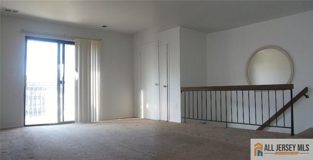 504 N Oaks Boulevard, North Brunswick, NJ 08902