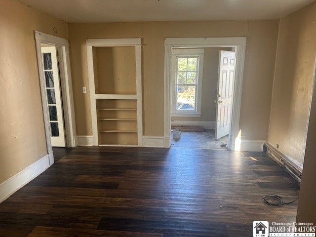 21 Stowe Street, Jamestown, NY 14701