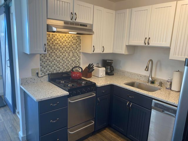 495 Commercial Street U11, Provincetown, MA 02657