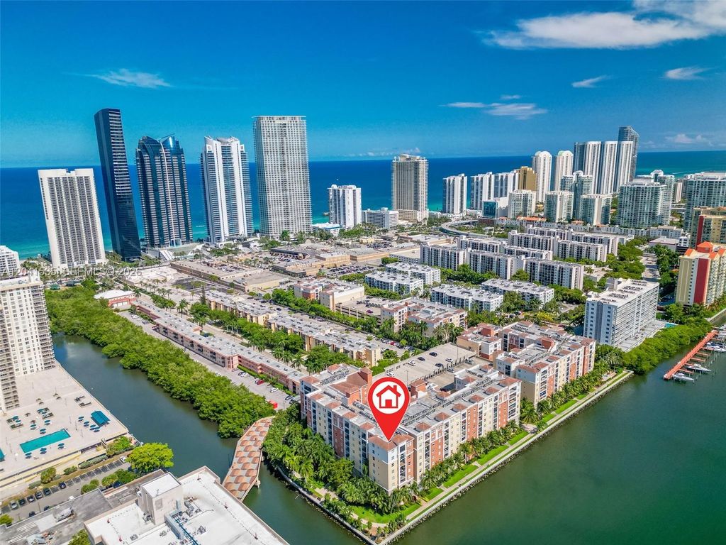 17150 N Bay Road 2913, Sunny Isles Beach, FL 33160