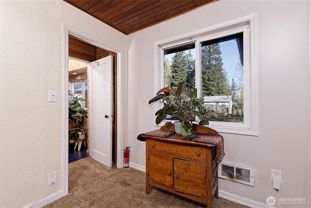 17991 E State Route 3, Allyn, WA 98524