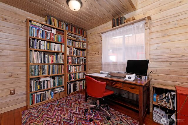 17991 E State Route 3, Allyn, WA 98524