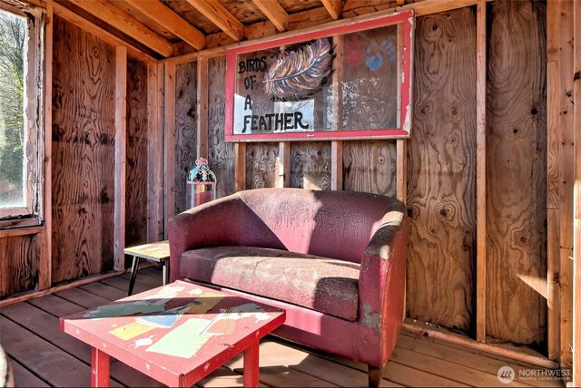 17991 E State Route 3, Allyn, WA 98524