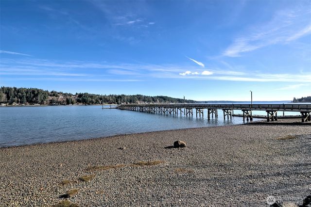 17991 E State Route 3, Allyn, WA 98524