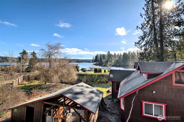 17991 E State Route 3, Allyn, WA 98524