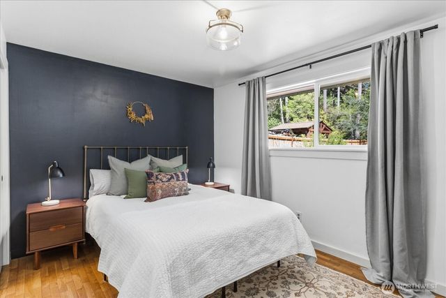 3008 NE 178th Street, Lake Forest Park, WA 98155