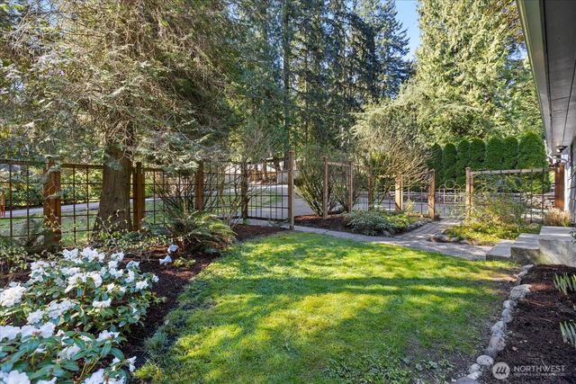 3008 NE 178th Street, Lake Forest Park, WA 98155