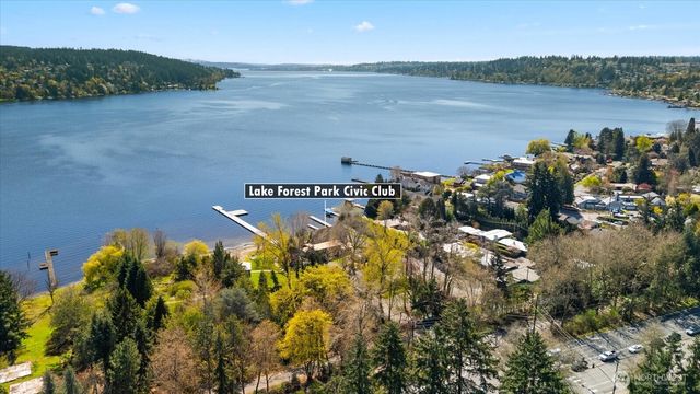 3008 NE 178th Street, Lake Forest Park, WA 98155