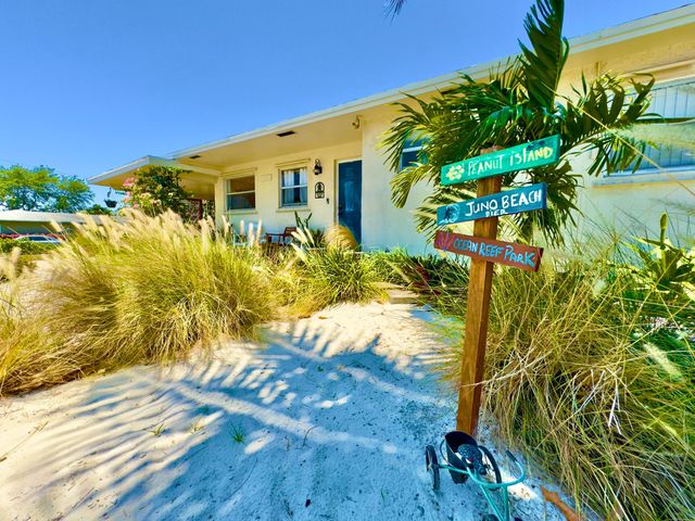 2401 Avenue Q, West Palm Beach, FL 33404