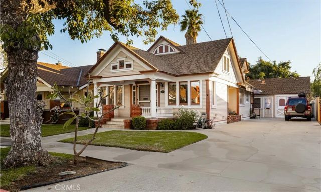 243 N Grand Street, Orange, CA 92866
