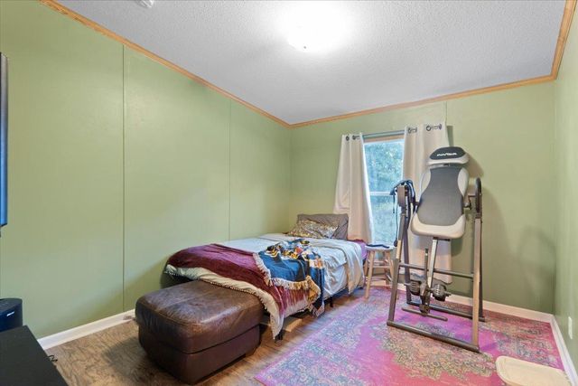 147 Royal Pines DR, Bastrop, TX 78602