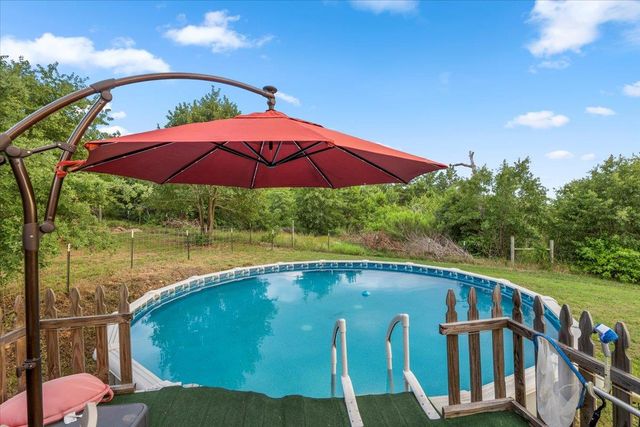147 Royal Pines DR, Bastrop, TX 78602