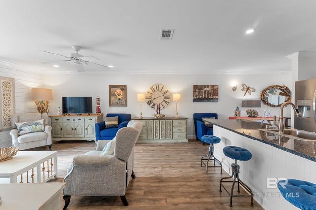 4068 Spinnaker Drive 202, Gulf Shores, AL 36542