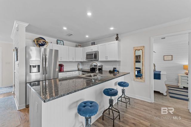 4068 Spinnaker Drive 202, Gulf Shores, AL 36542