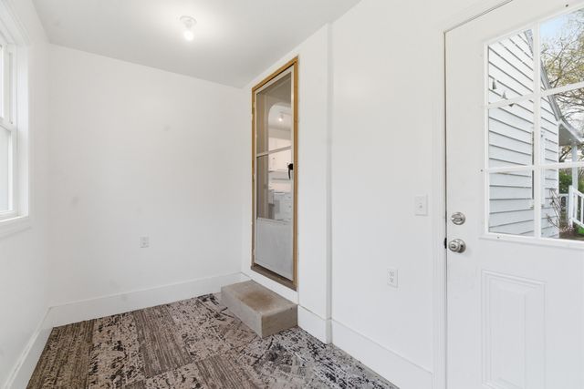 3109 Courtlandt Avenue, Kalamazoo, MI 49004